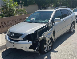 Get FREE Junk Car Removal For Your Lexus RX 330 In Arcadia, California